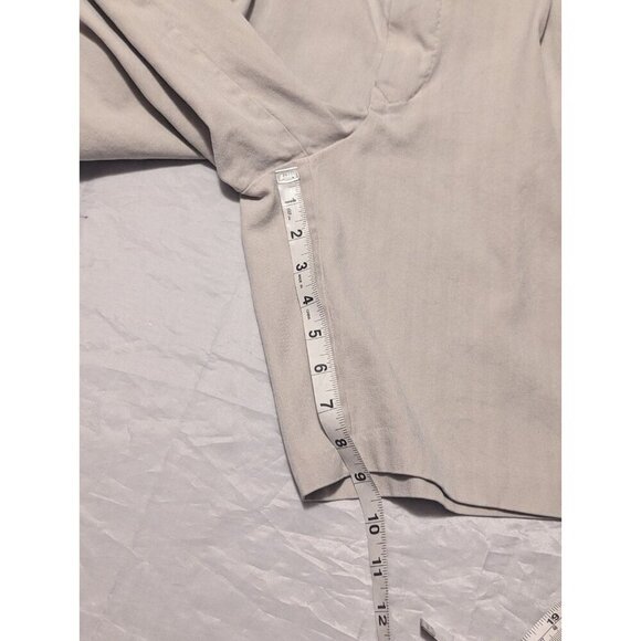 Vintage Tommy Bahama Men's Khaki Pleated Relaxed Fit Silk/Cotton Shorts Size 35 - Picture 15 of 16